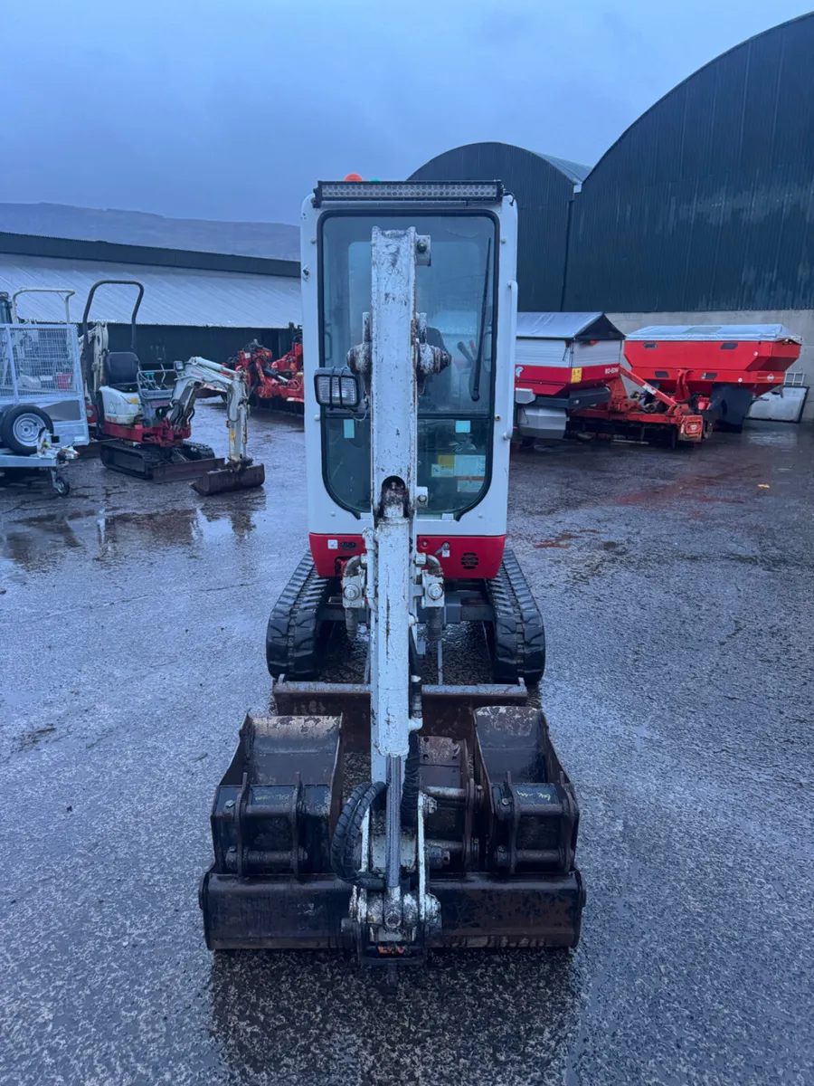 2023 Takeuchi TB216 Mini Digger - Image 2
