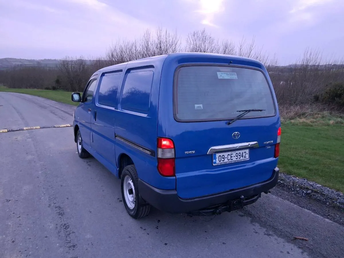 €6950 09 hiace full test mint cond €6950 - Image 4