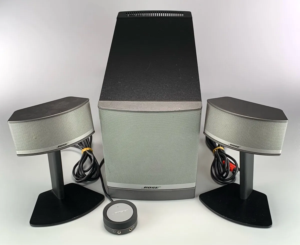 Bose Companion 5 Multimedia Speaker Systemw - Image 2