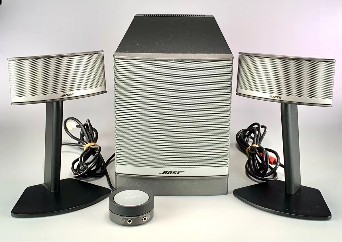 Bose Companion 5 Multimedia Speaker Systemw - Image 1