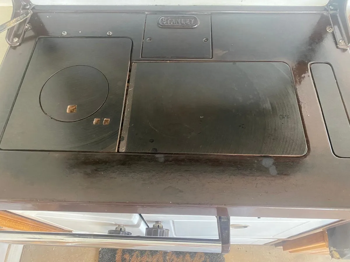 Stanley super 90 solid fuel range - Image 3