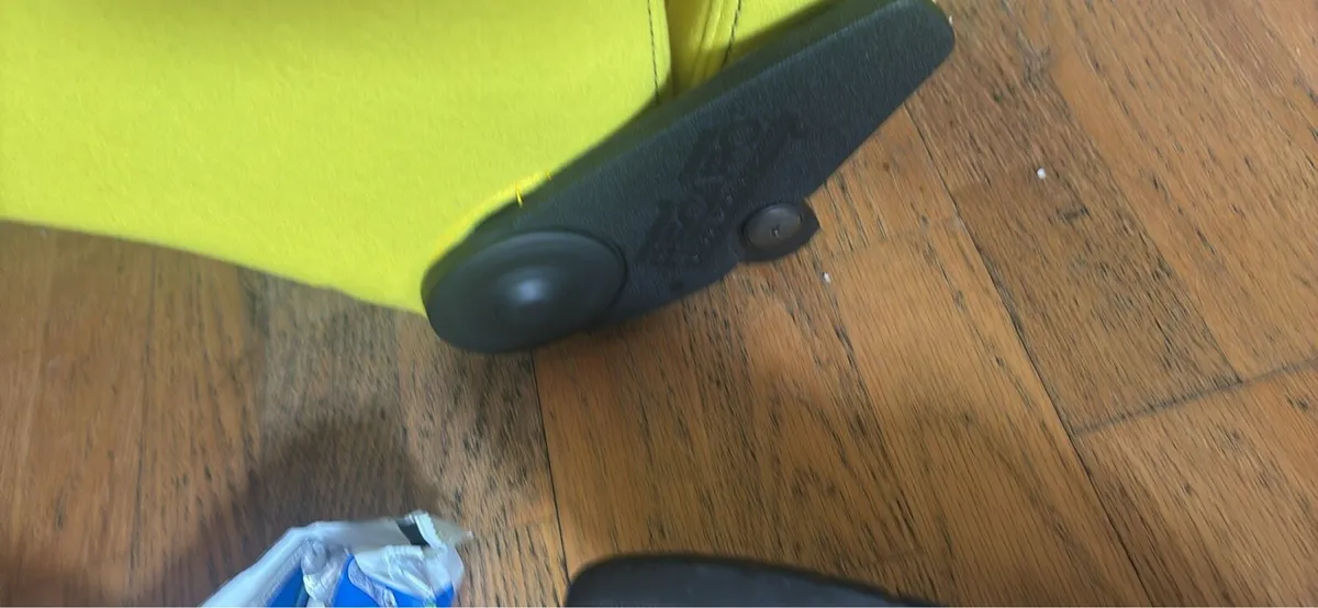 Recaro seats - Image 2