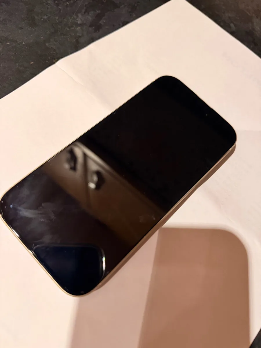 iPhone 15 256gb - Image 2