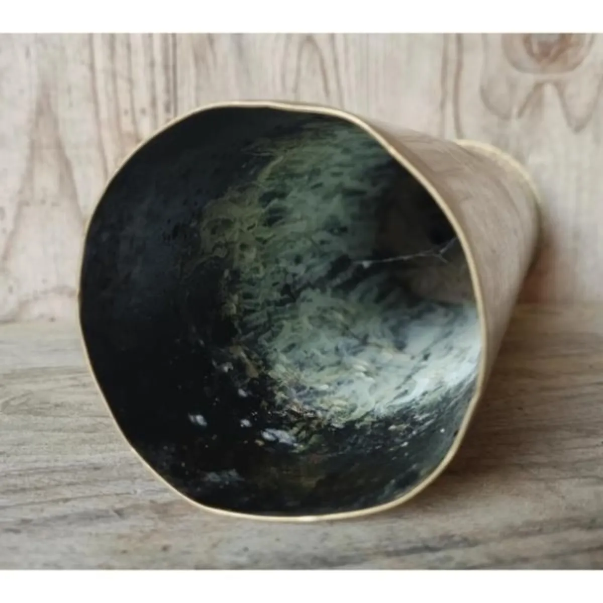 Artillery Shell Casing KAS984 - Image 2