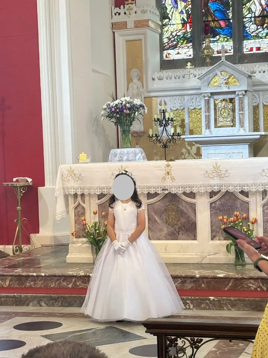 Communion dress - Image 2