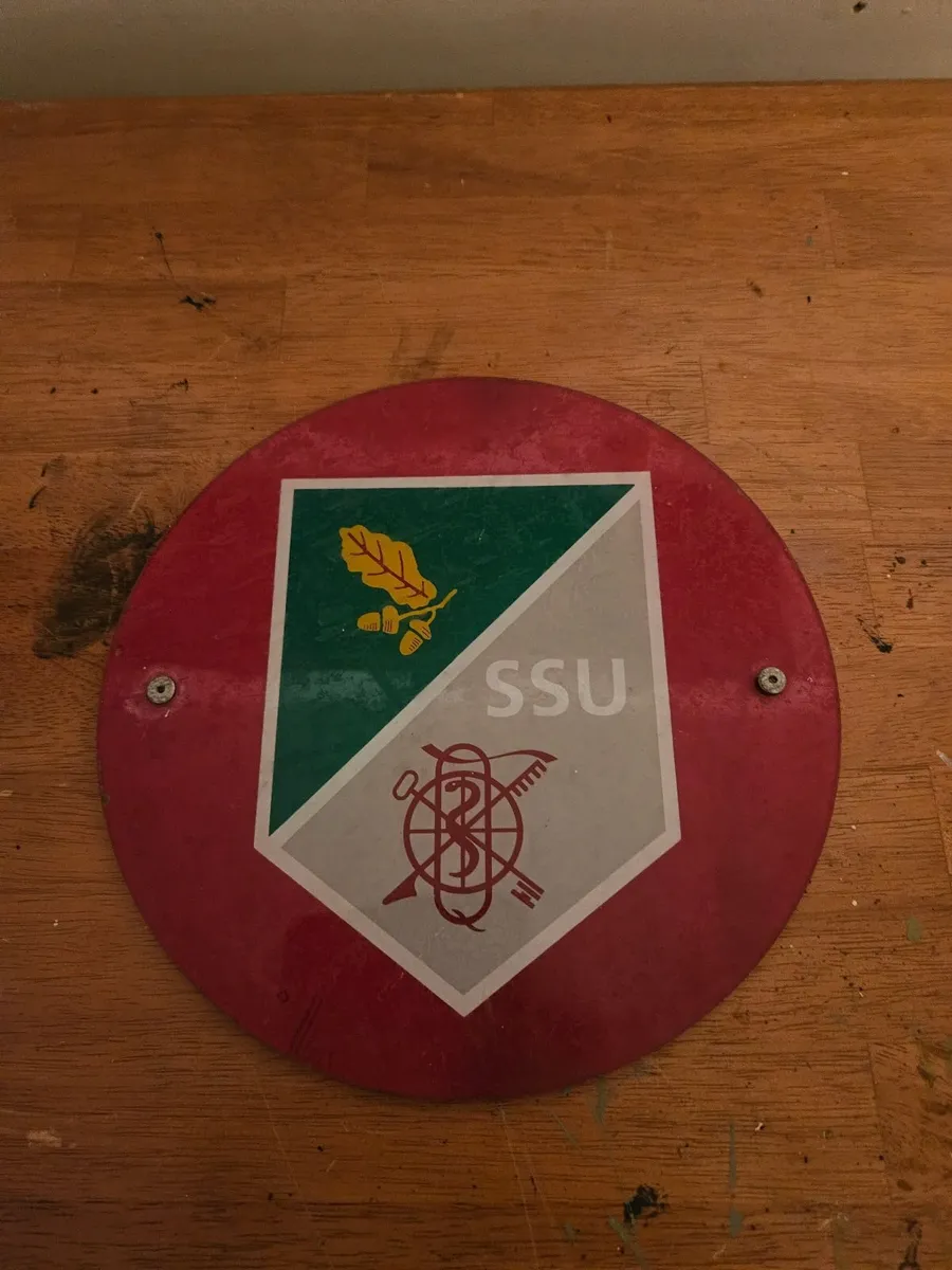 Irish Army Defence Forces Plaque Insignia