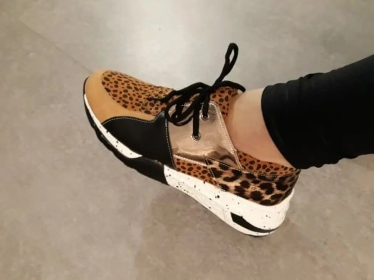 New Leopard Runners - Image 2