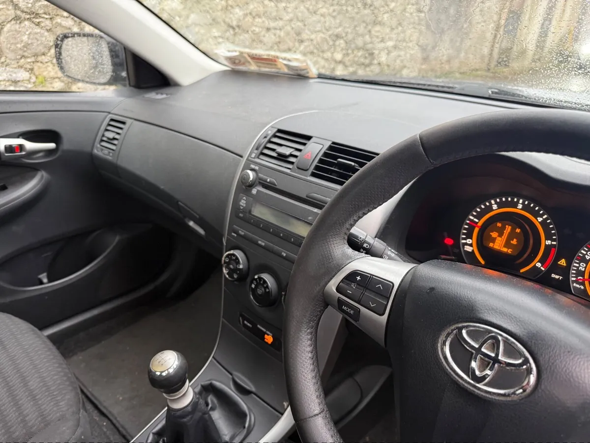 Toyota Corolla 1.4 diesel - Image 4