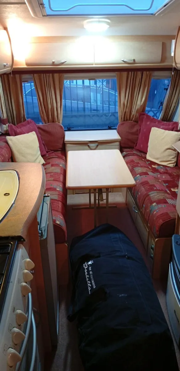 2008 5/6 Birth with full size air Awning - Image 1