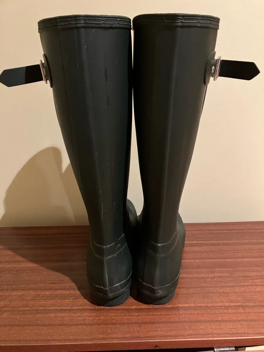 Hunter Wellington Boots - Image 2