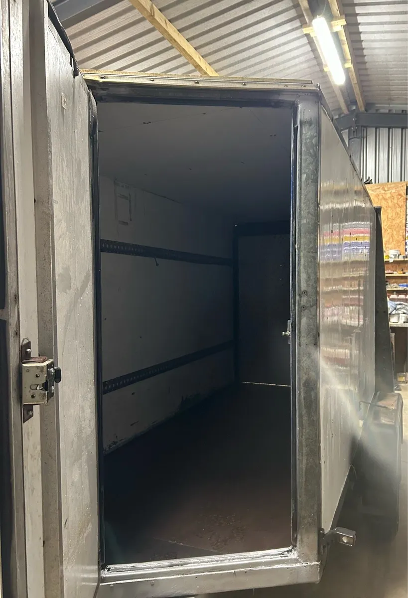 Ifor Williams box van 10’x5’x6’ trailer - Image 3