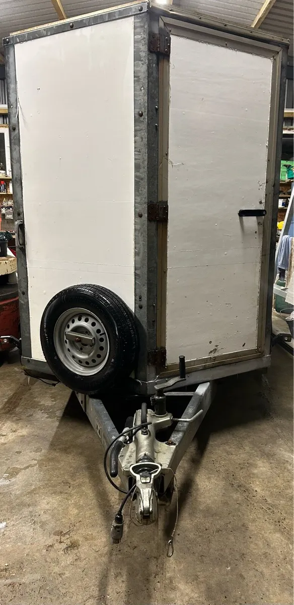 Ifor Williams box van 10’x5’x6’ trailer - Image 2