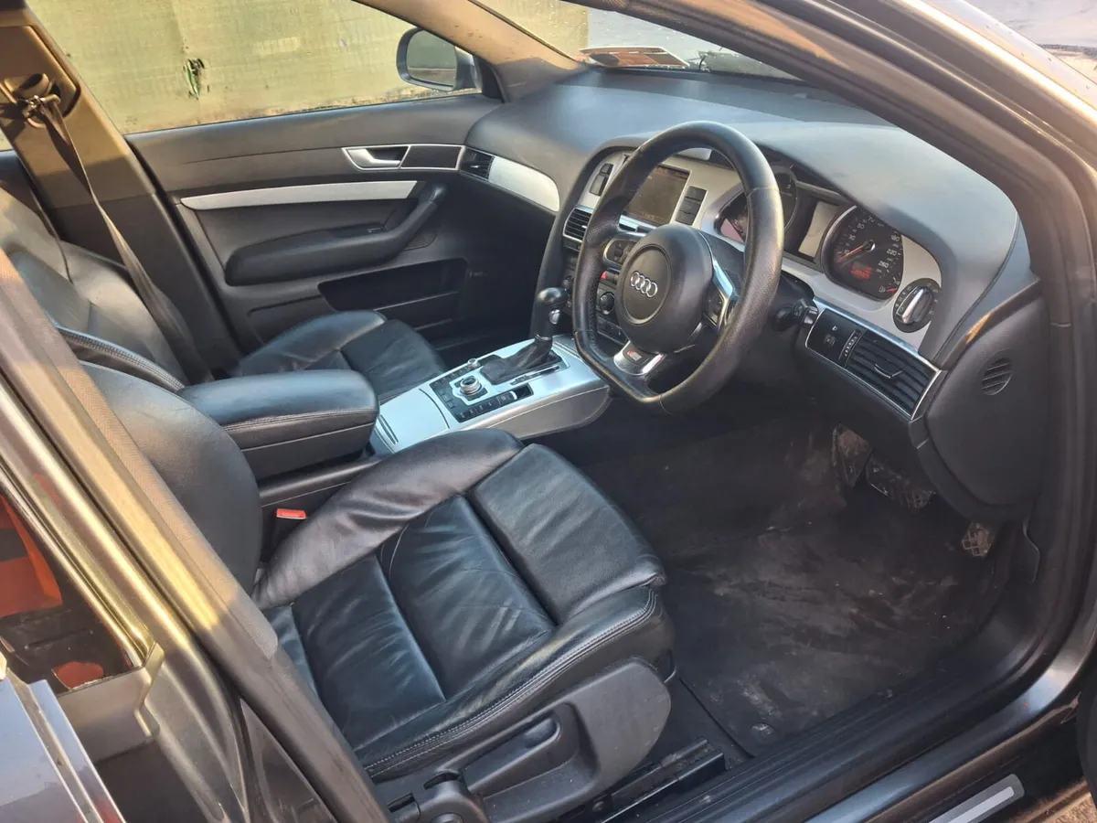 2010 Audi A6. Automatic - Image 4