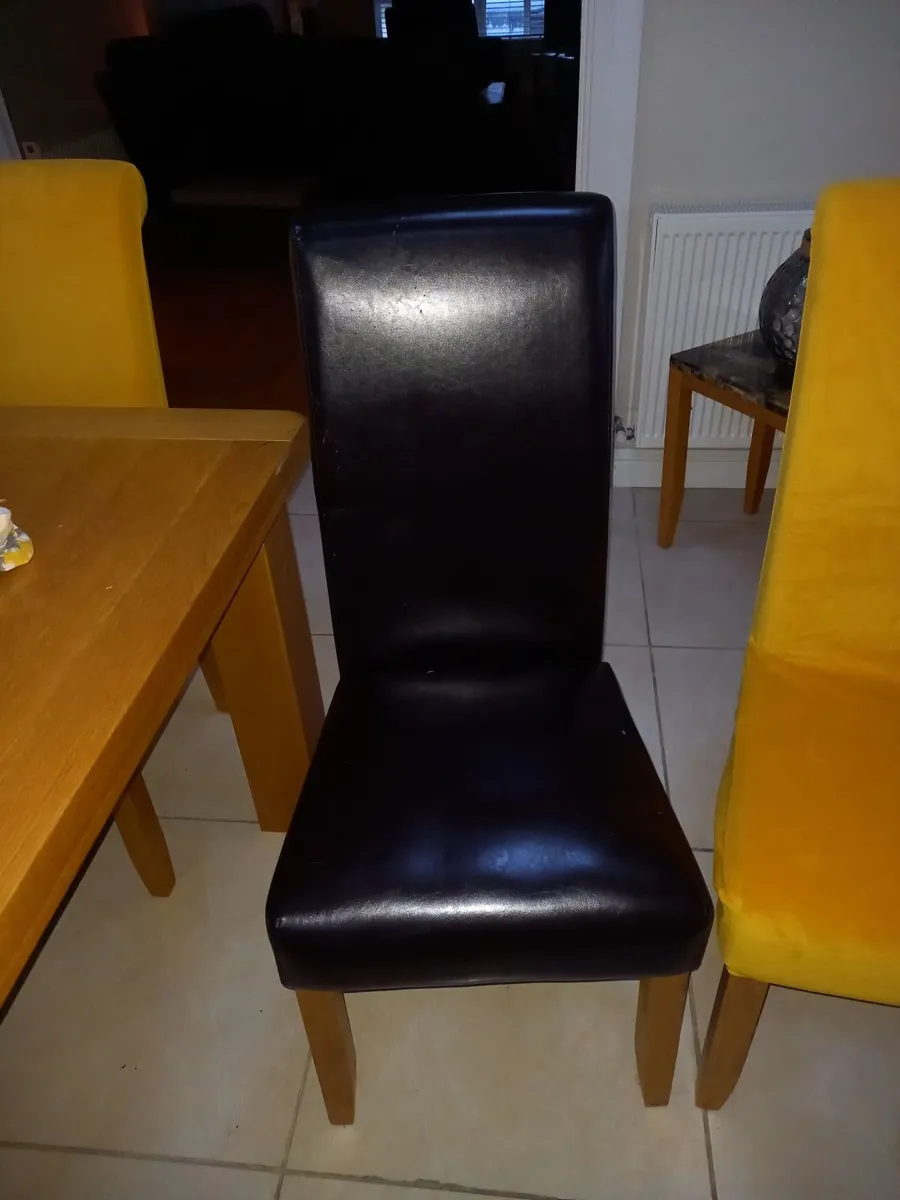 Dinning room chairs - Image 4