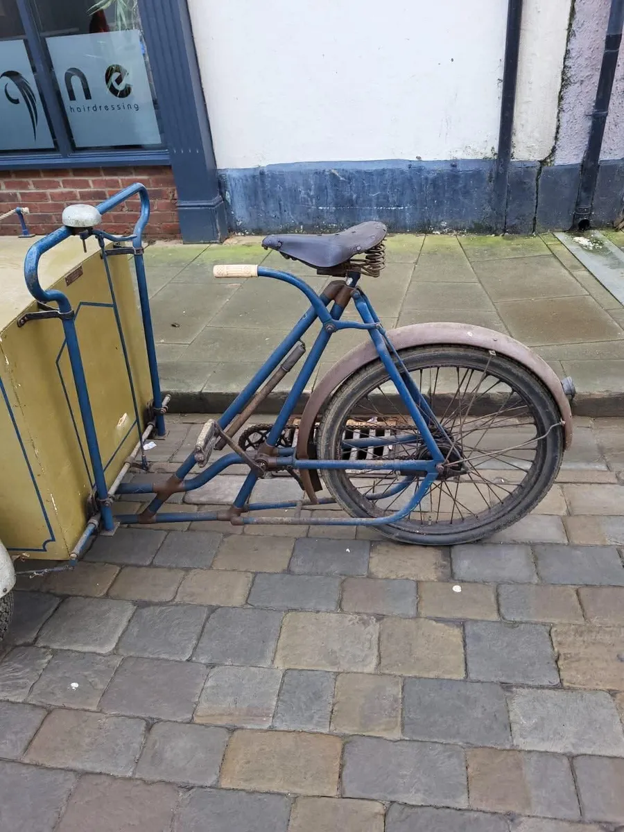 Vinatge Bread Cargo Bike - Image 3