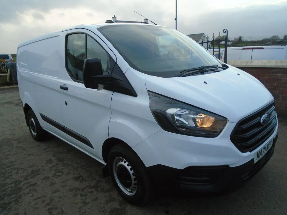2021 Ford Transit Custom  300 SWB FR 130HP. - Image 1