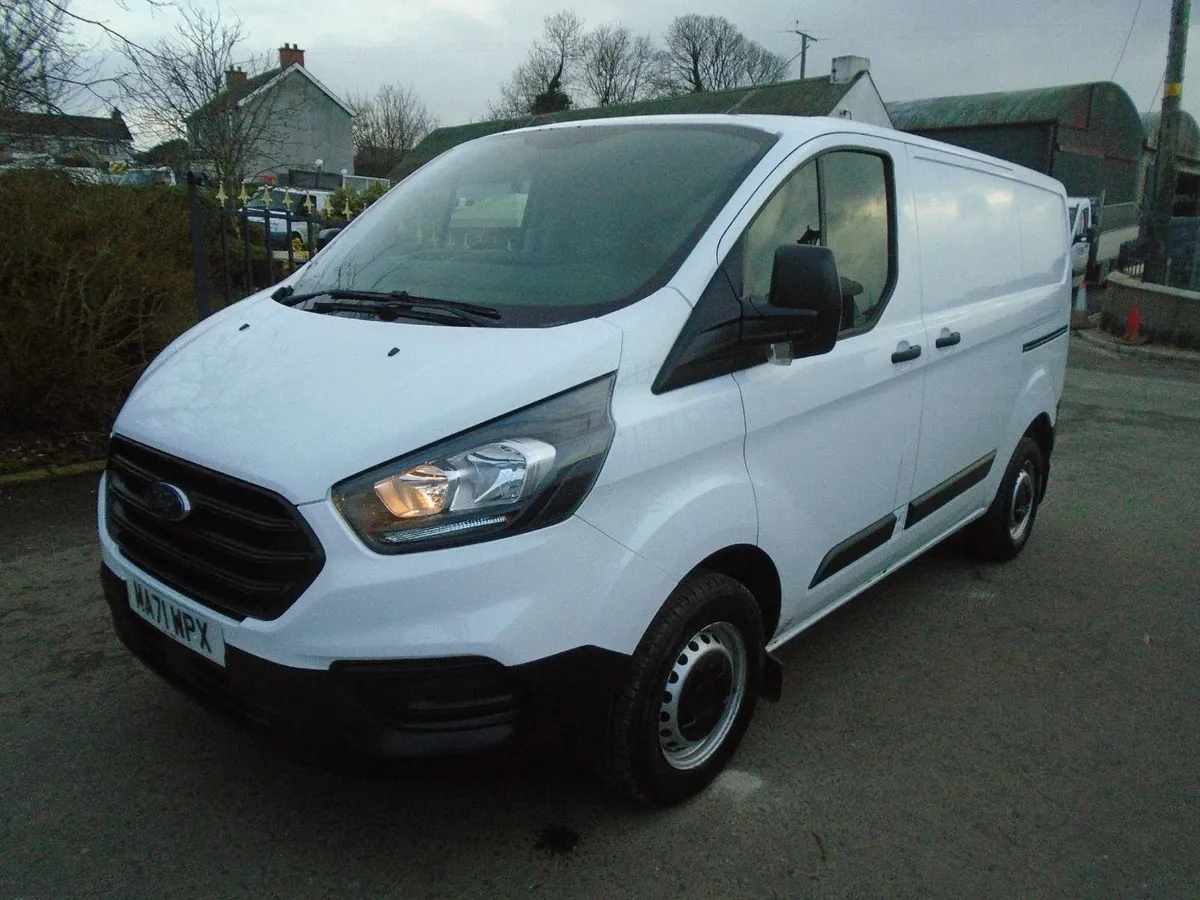2021 Ford Transit Custom  300 SWB FR 130HP. - Image 3