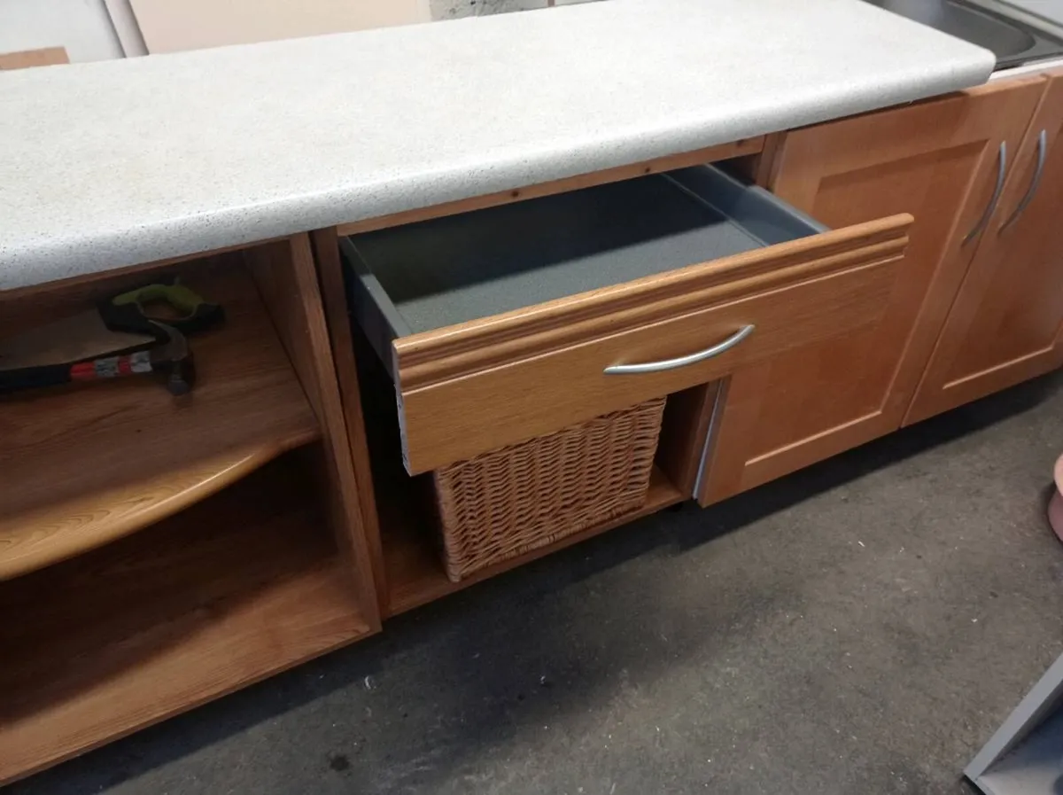 Kitchen units + doors + sink + tap + micro wave - Image 4