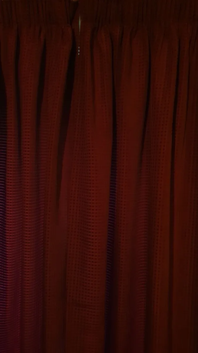 3 Red Fully Lined Curtains  Excellent Condition - Image 3