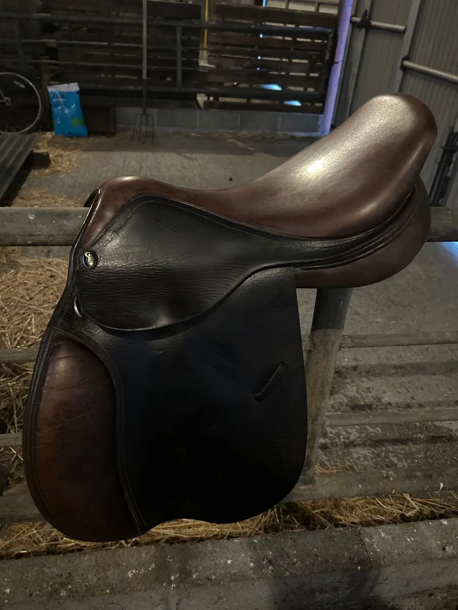 17 inch Gp Saddle - Image 1