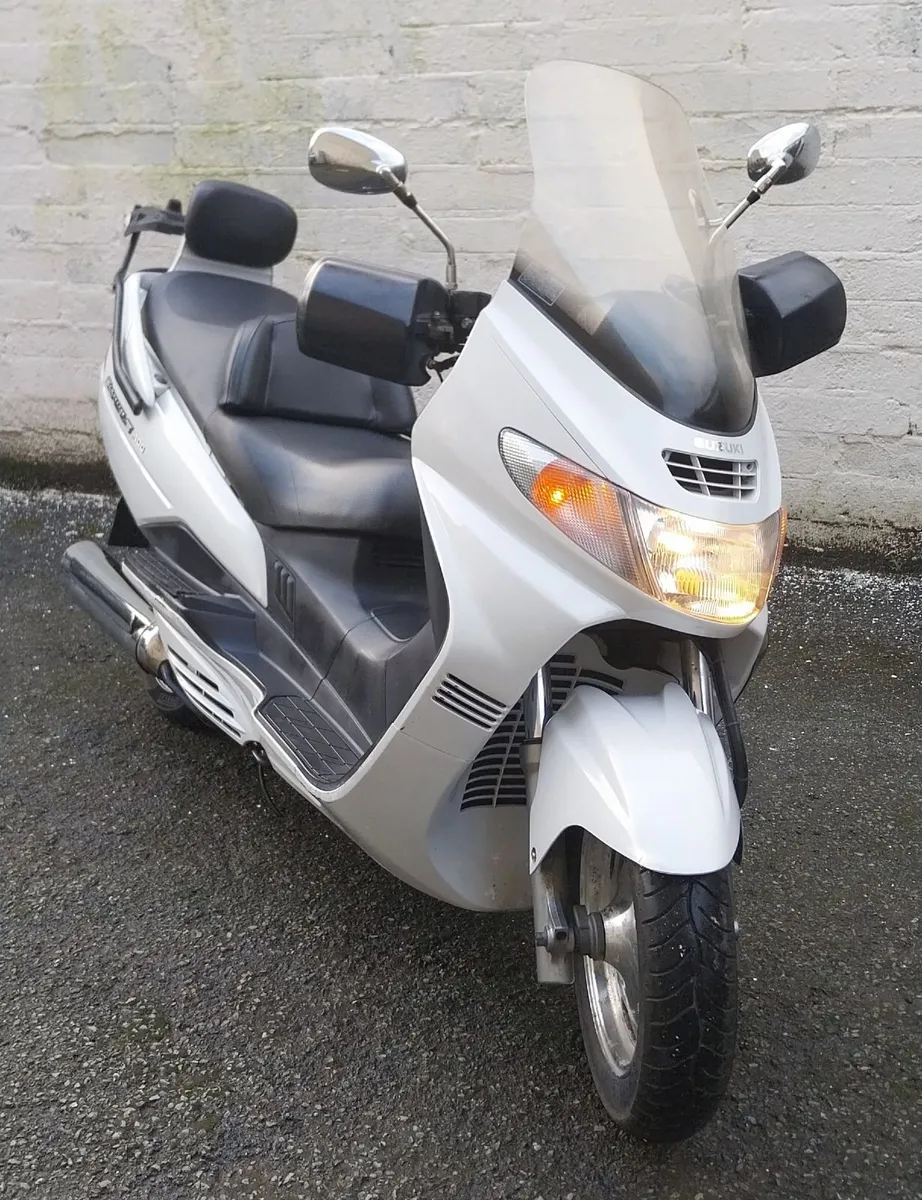 💢SUZUKI BURGMAN 400💢 - Image 1