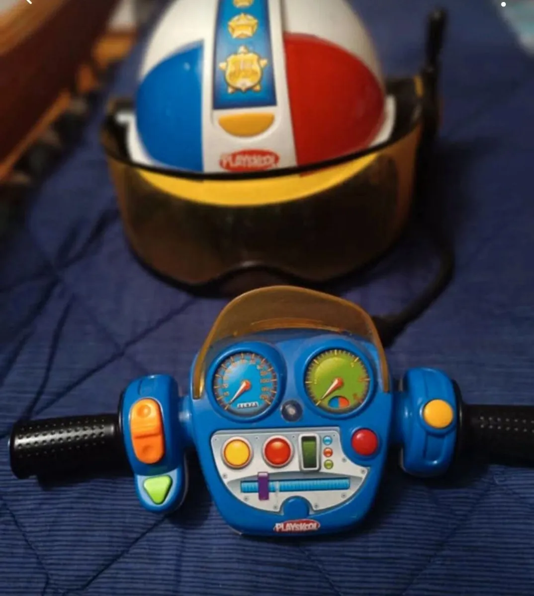 Police and cars helmet - Image 2