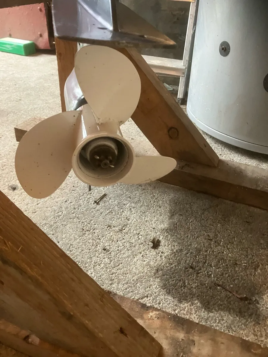 Yamaha outboard - Image 4