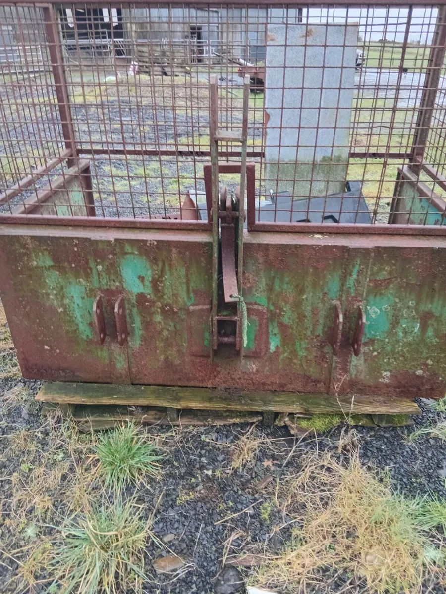 Transport Box - Image 1