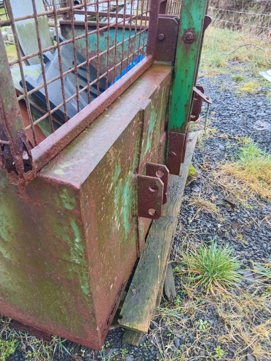 Transport Box - Image 3