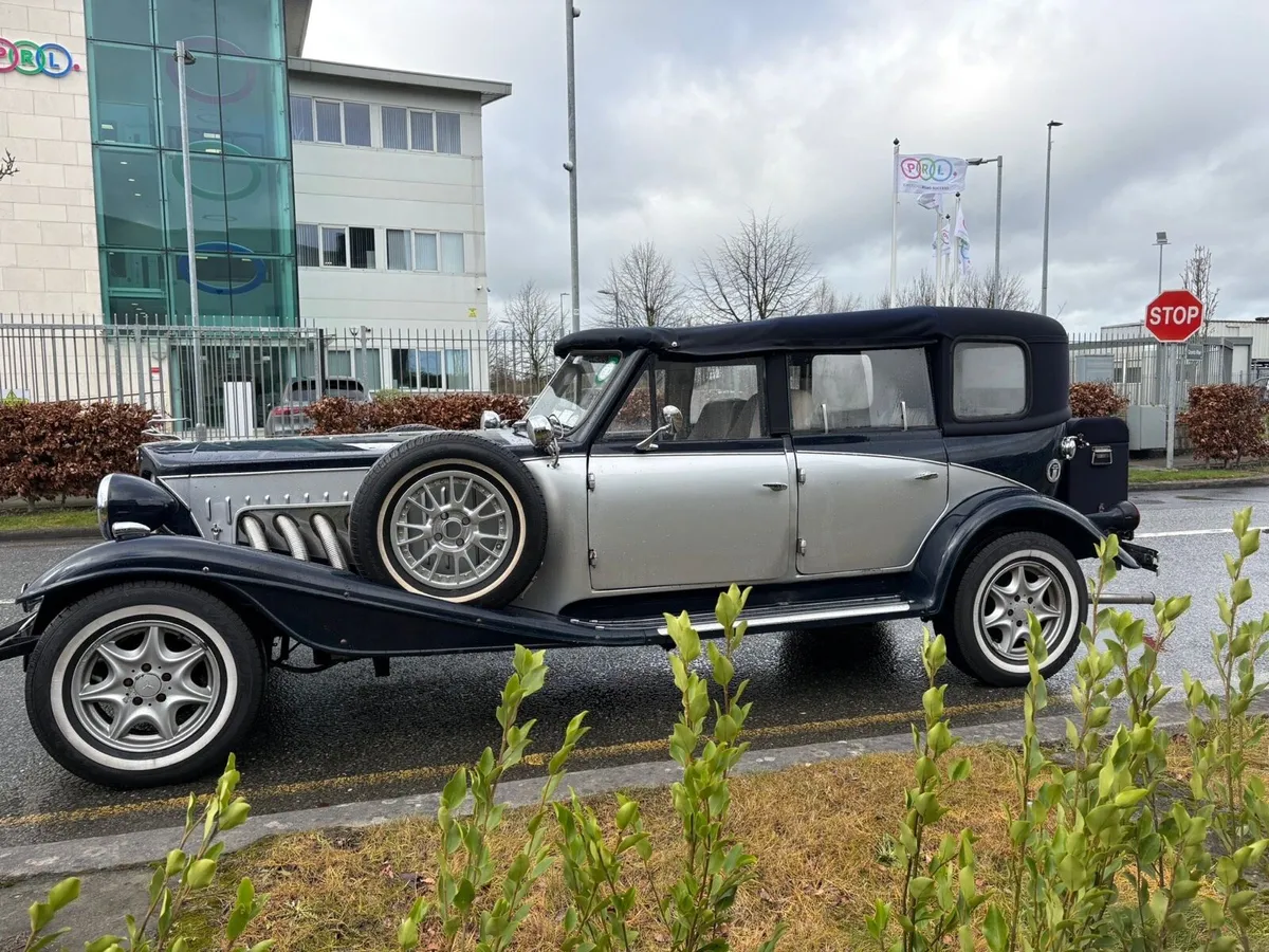 Beauford wedding car - Image 3