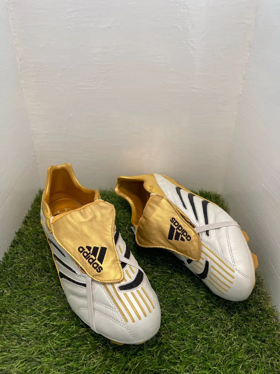 Adidas Predator Absolute FG Football Boots | UK 9 - Image 2