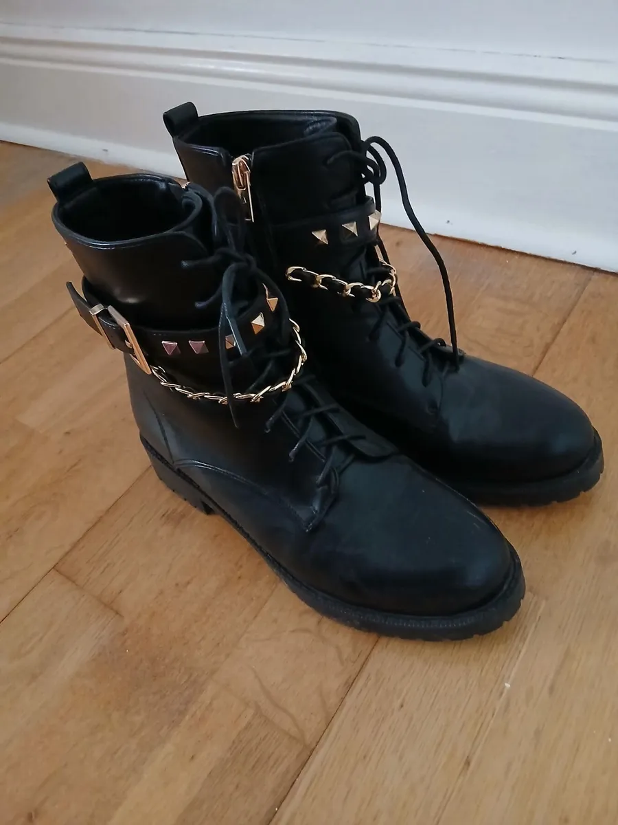 Una healy black boots - Image 4