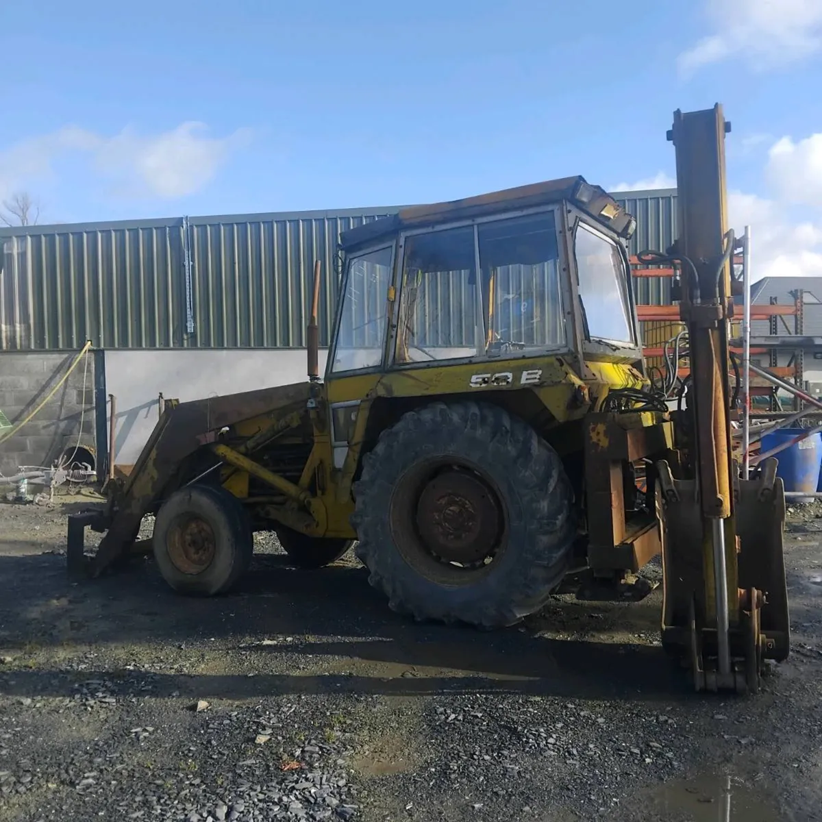 Massey 50b - Image 1