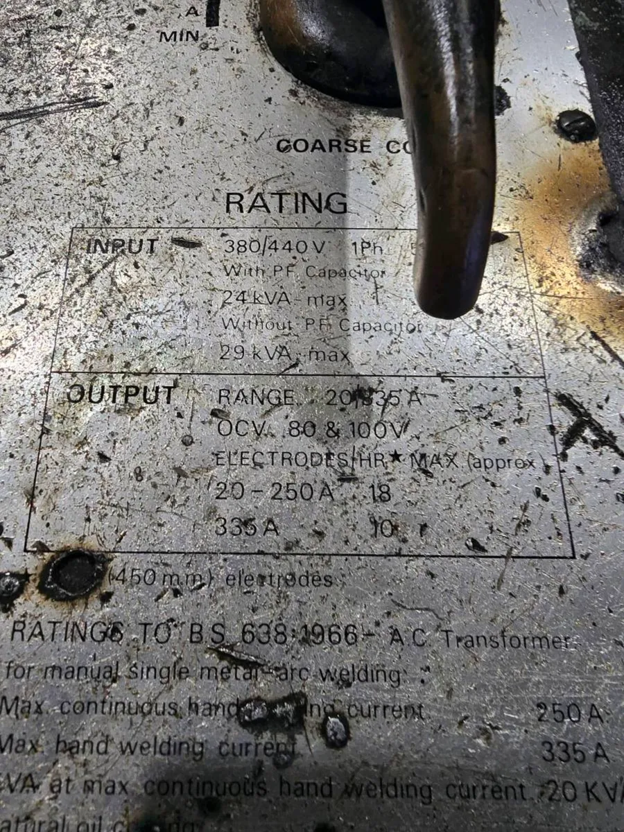 BOC 3 phase oil cooled welder - Image 4