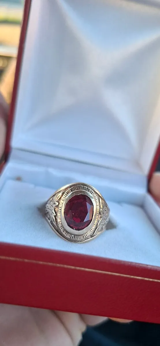 Gold college ring - Image 2