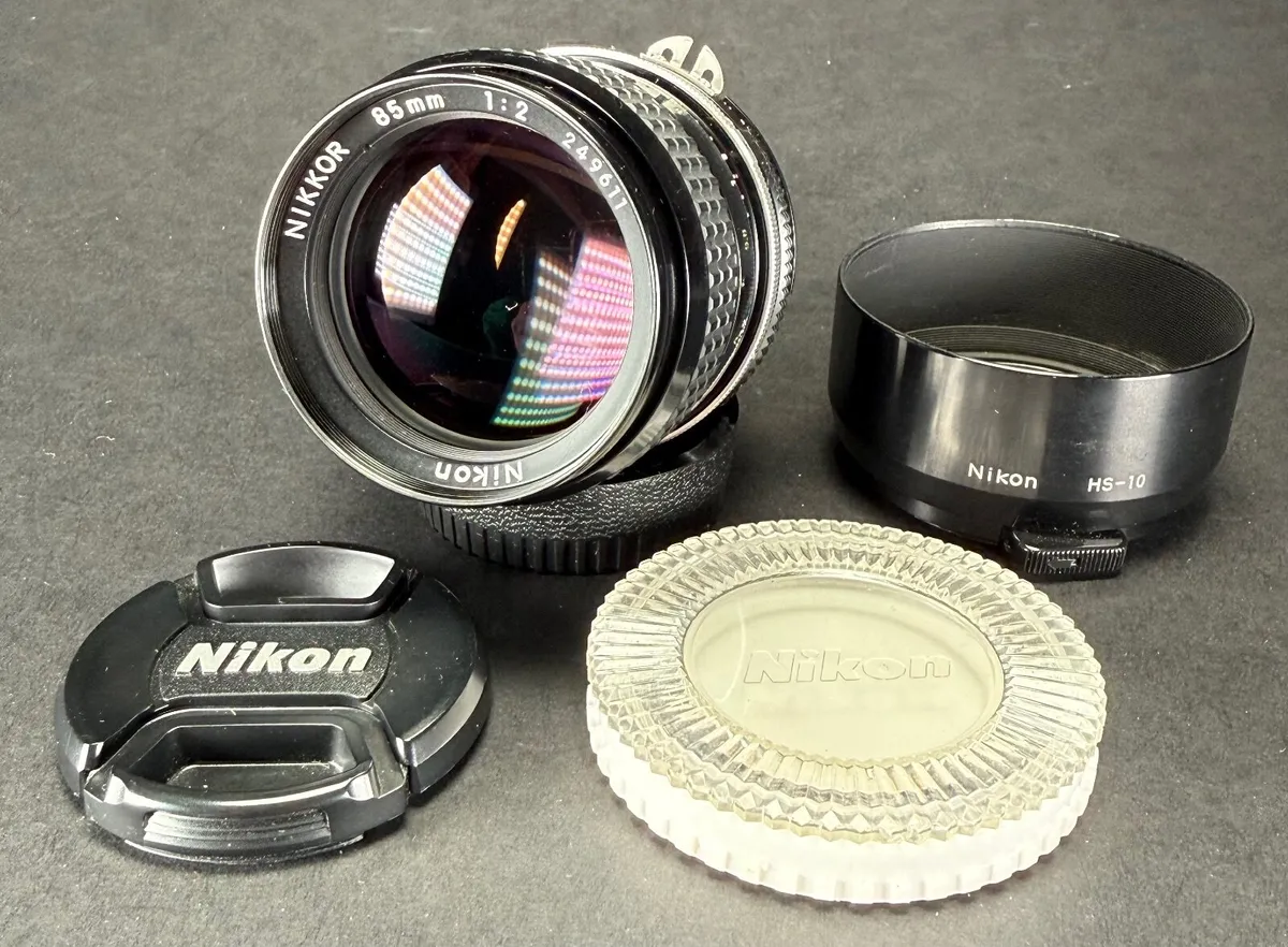Nikon Ai-s Ais Nikkor 85mm f/2 Portrait MF Manual - Image 1