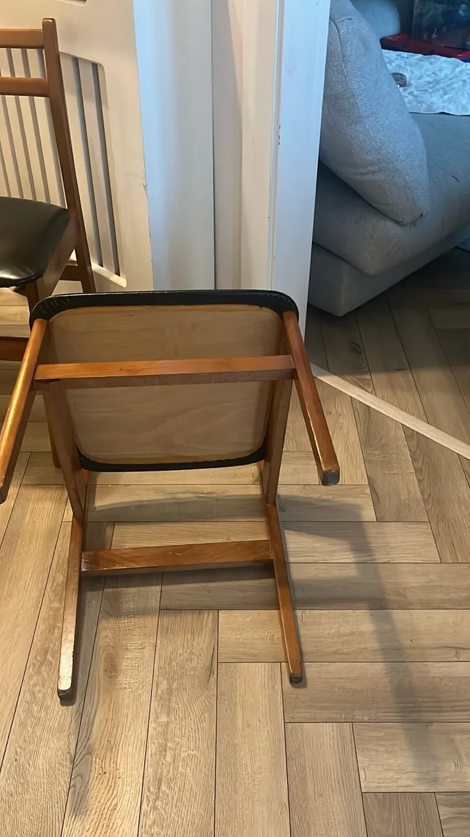 Set of 4  dinning chairs-Mid-cuentury - 195€ for 4 - Image 3