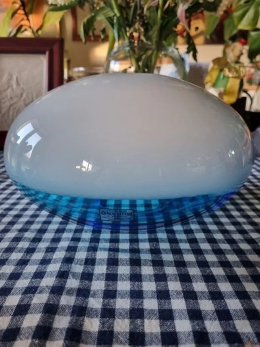 Two-tone large Murano glass bowl - Image 4