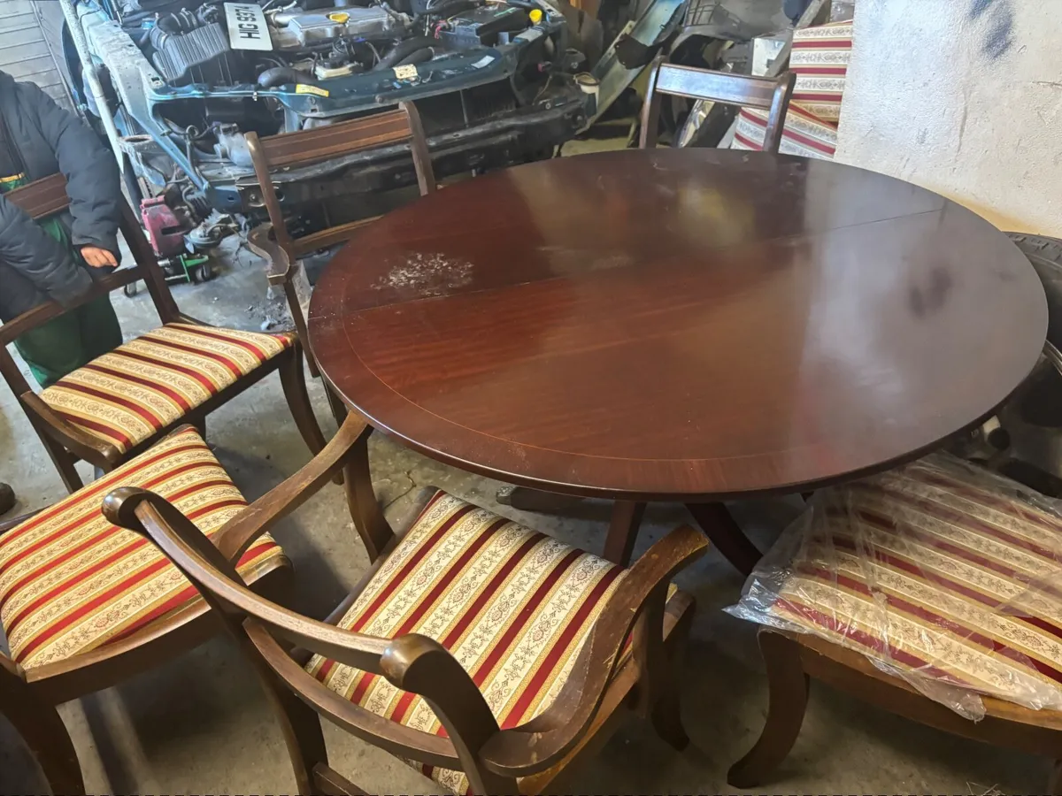 Kitchen and living room furniture - Image 1