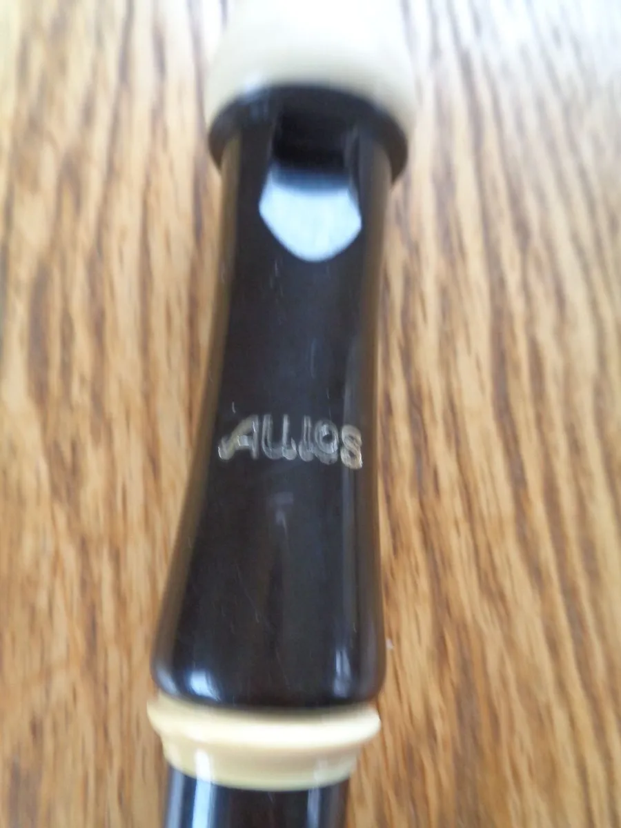 Aulos 205 Recorder for Sale - Image 3