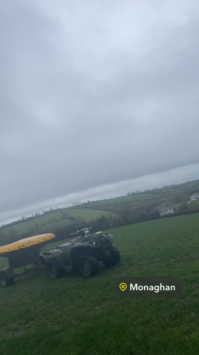 Fertilizer spreading - Image 2