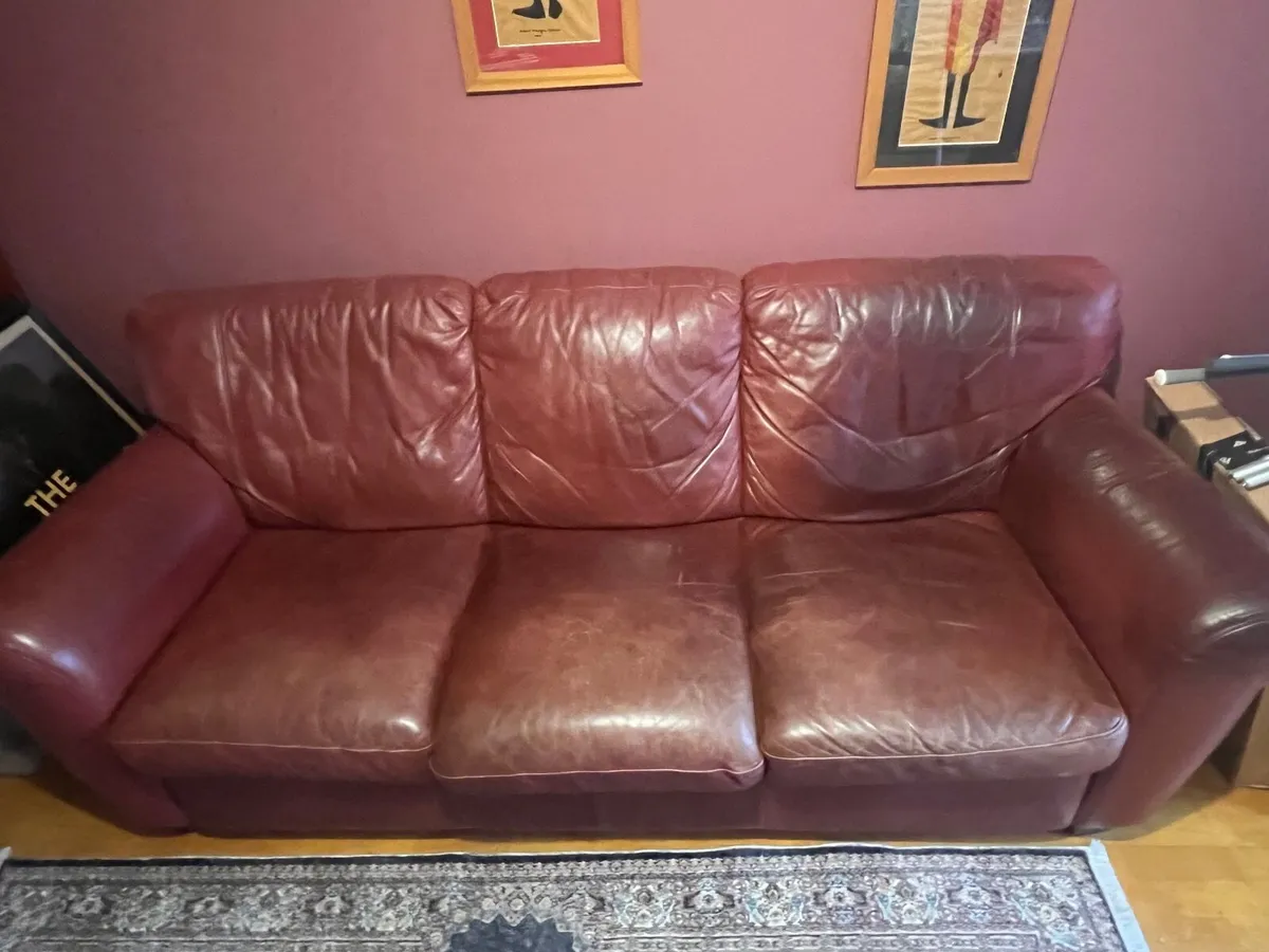 Sofa/Couch - Image 2