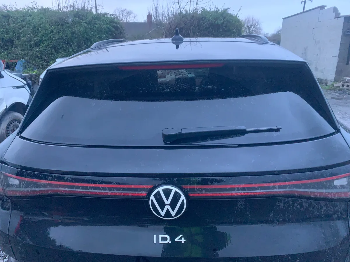 222 VW  iD4  ELECTRIC - Image 4