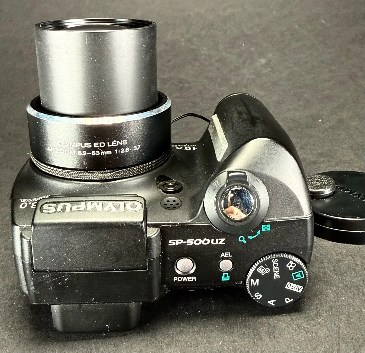 Olympus SP-500UZ Digital Bridge Camera - Image 2