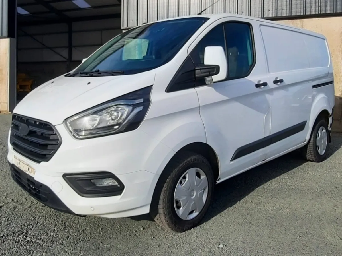 2022 Ford Transit Custom For Dismantling - Image 2