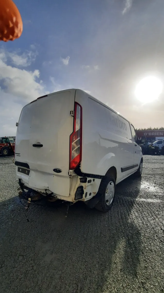 2022 Ford Transit Custom For Dismantling - Image 4