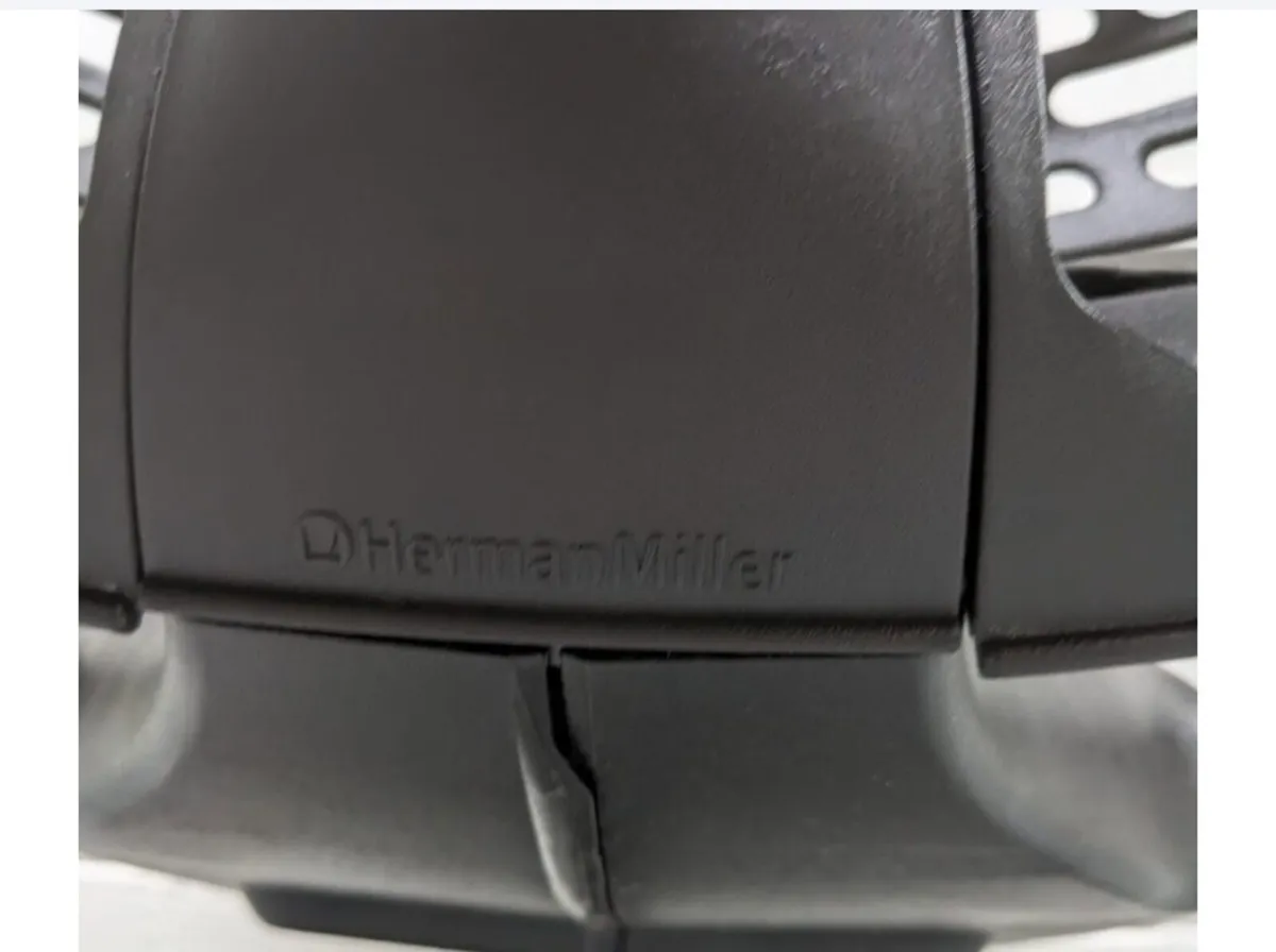 Herman Miller Mira- Office Chair- as new! - Image 4