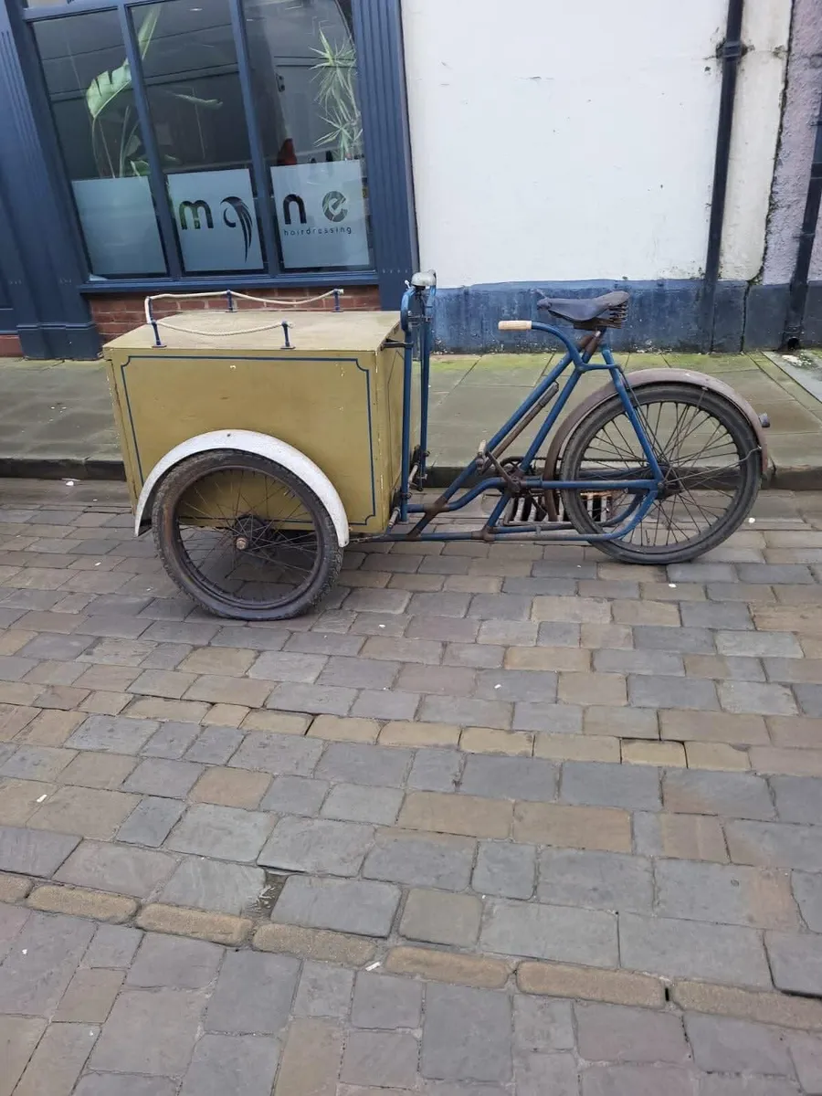 Vinatge Bread Cargo Bike - Image 1