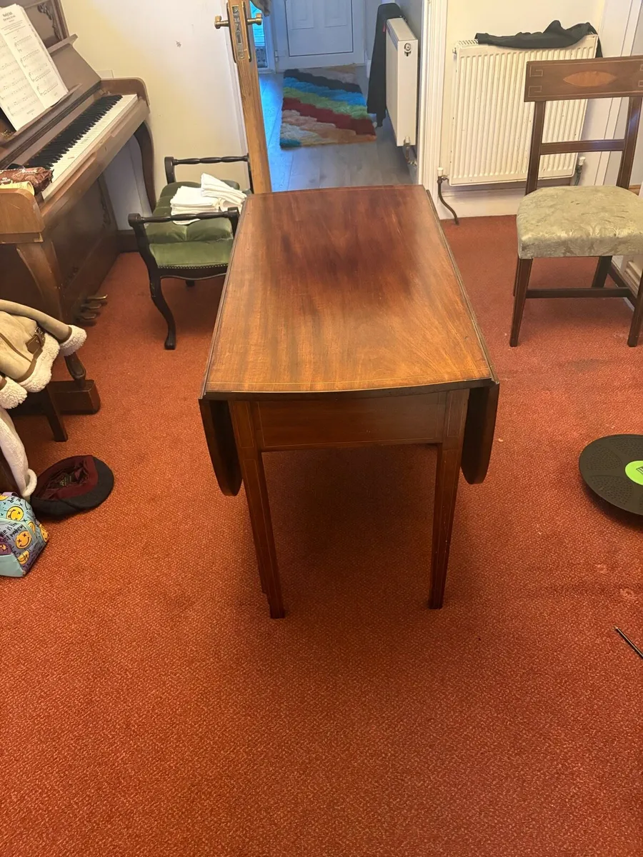 Antique table and chairs - Image 4