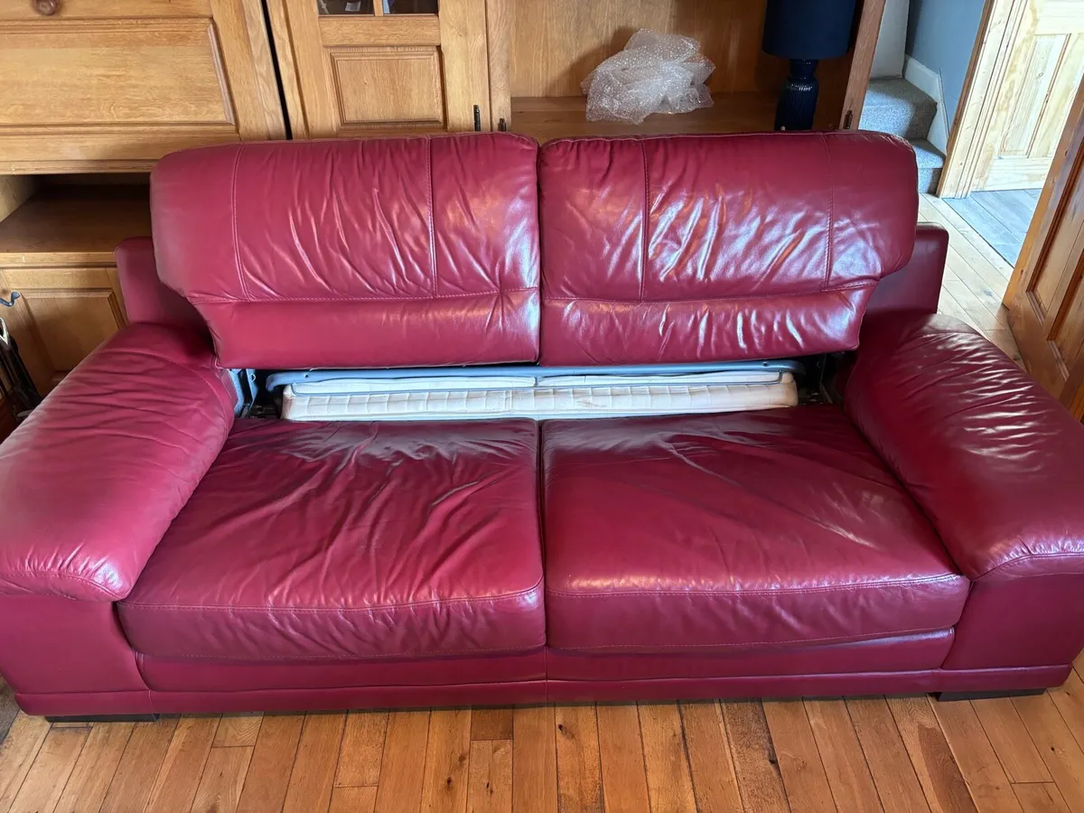 Genuine Italian red leather sofa bed - Image 4